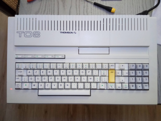 Retrobright où comment  redonner à vos claviers leur couleur d'antan